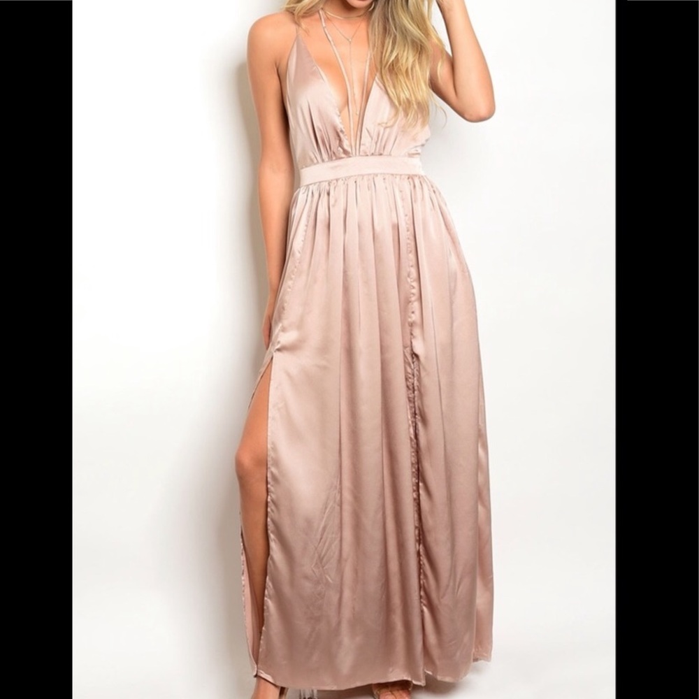 Taupe Maxi Satin Dress 🌟